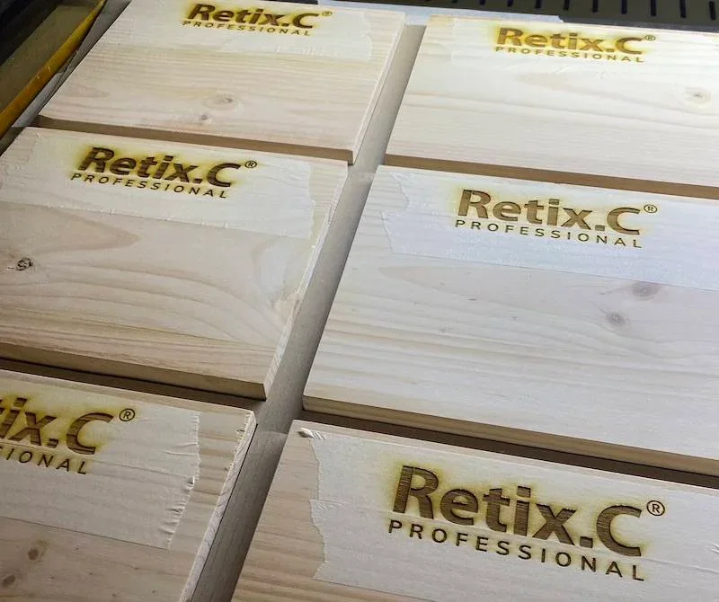 Beneficios de usar un expositor de producto en tiendas.
