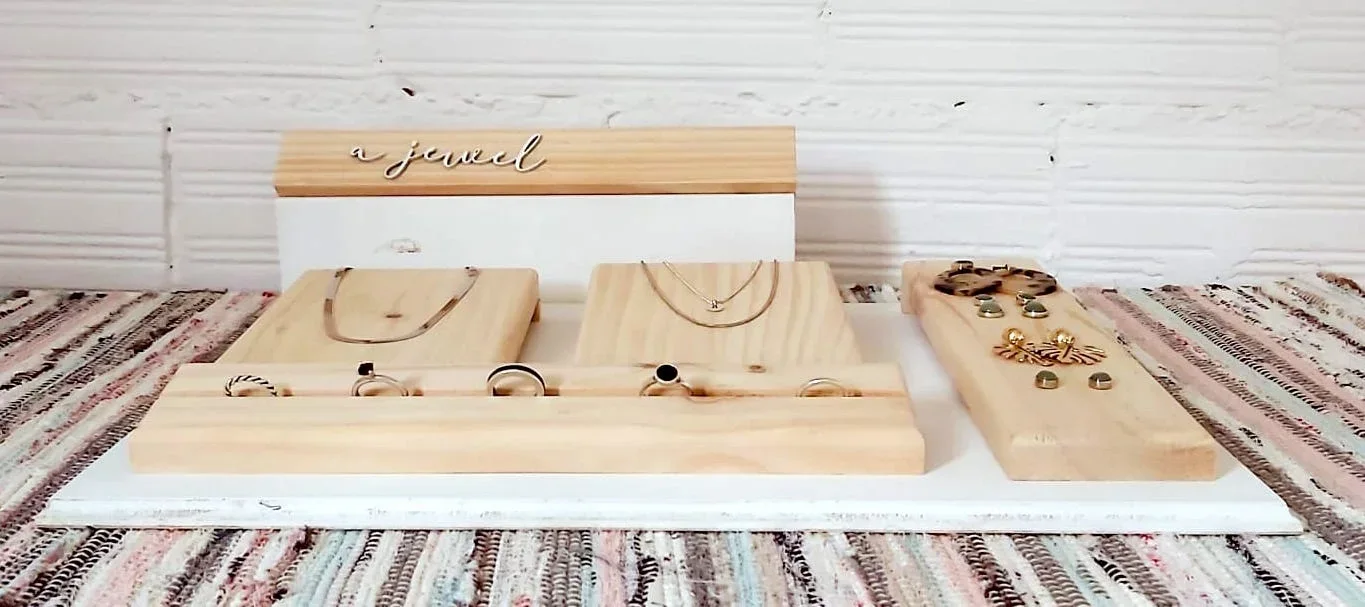 Display de joyería para escaparatismo
