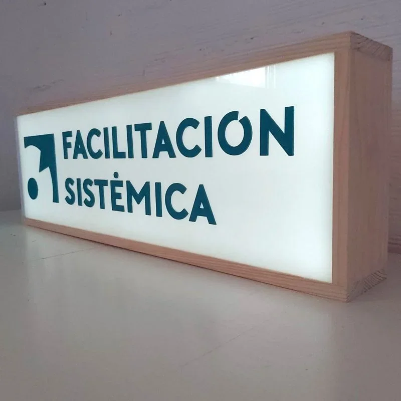 La mejor Caja de Luz de madera personalizada